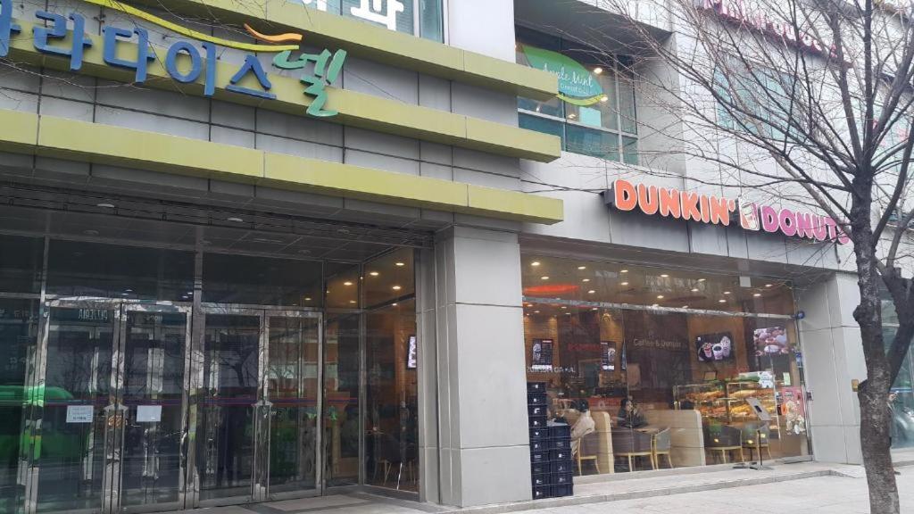 Jsm Studio Hongdae Seoel Buitenkant foto